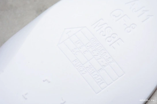 EP 4 Jordan Bred 408452-060 408452-060 Retro 0410